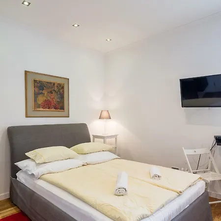 - Grandtulipan Apartman